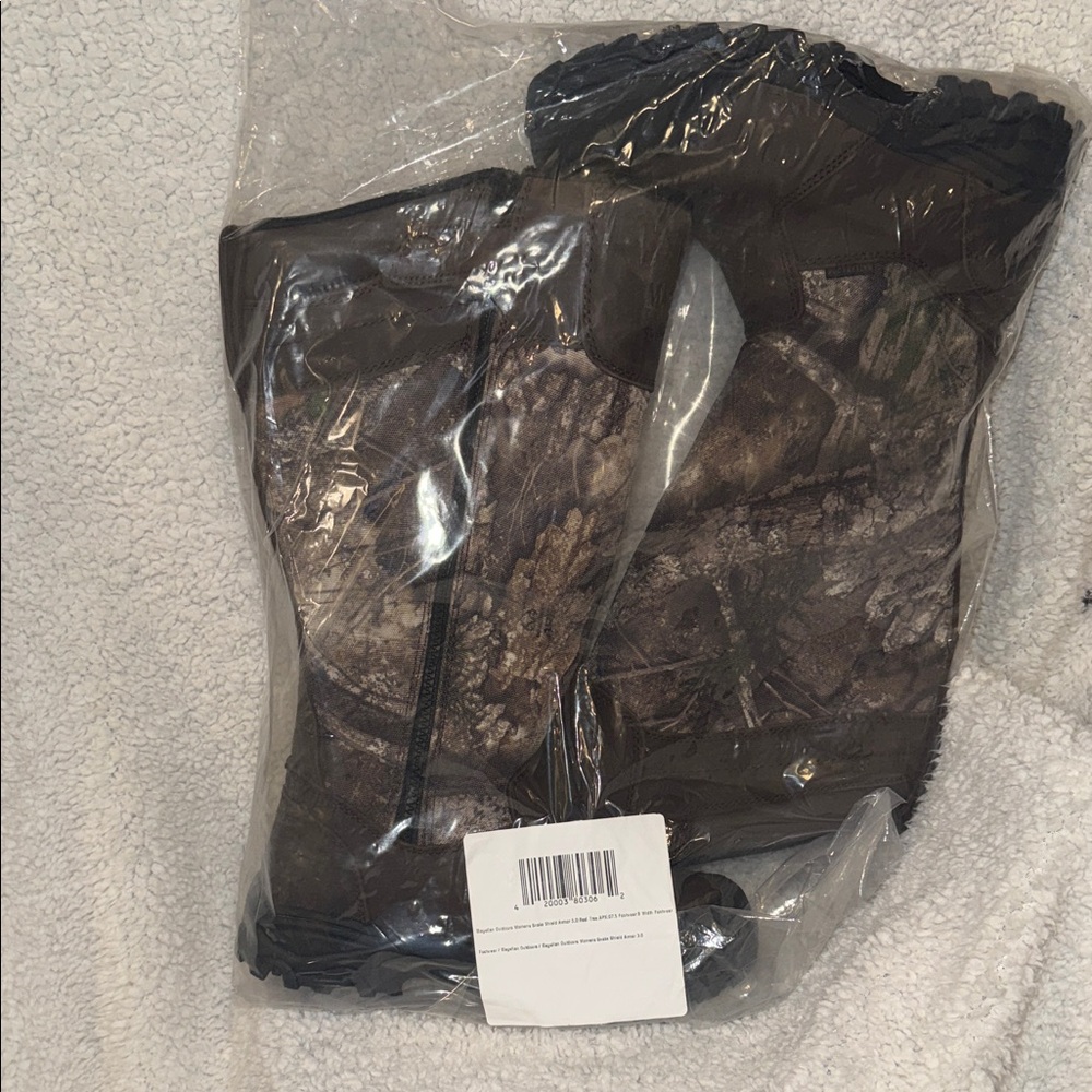 Magellan Outdoors Women's Snake Shield Armor 3.0 Boots